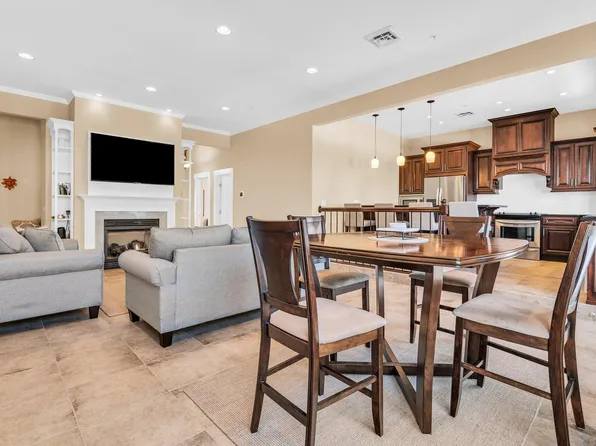 32 Parkway Plaza #6, Bethel, ME 04217