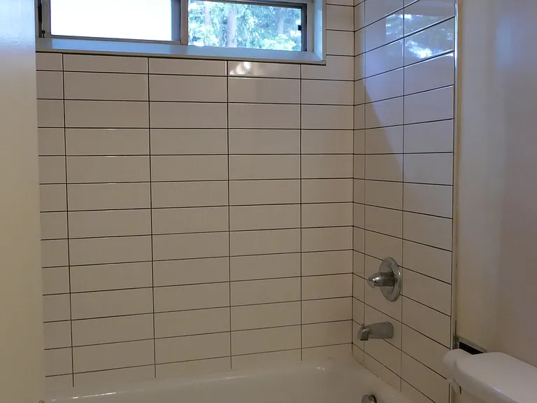 224 14th Ave E #12 — Photo 7
