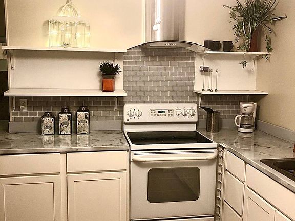 2nd image of 2727 E University Dr #6