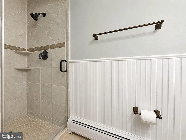 2512 N Kenilworth St — Photo 16