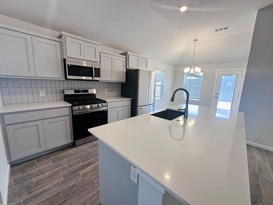 19812 Stovall Dr, Edmond, OK 73012 Zillow