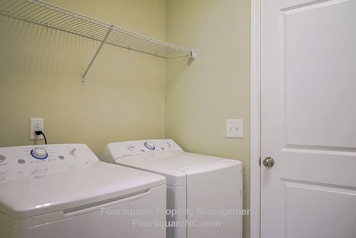 420 Durants Neck Ln — Photo 8