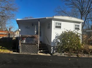 7 Finch Dr #7, Chicopee, MA 01020