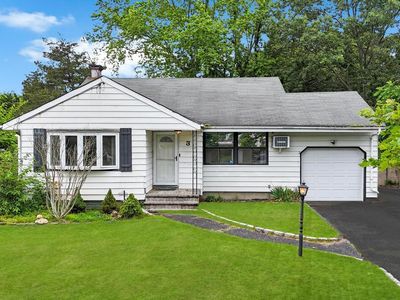 3 Washington Avenue, Selden, NY, 11784