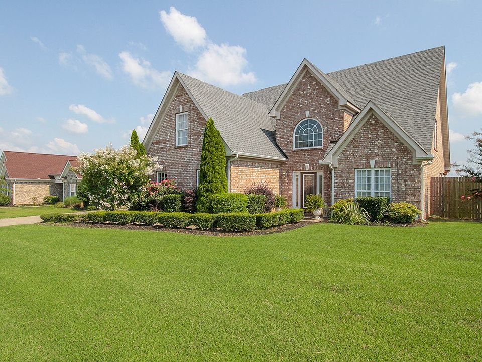 1st image of 522 Indian Park Dr