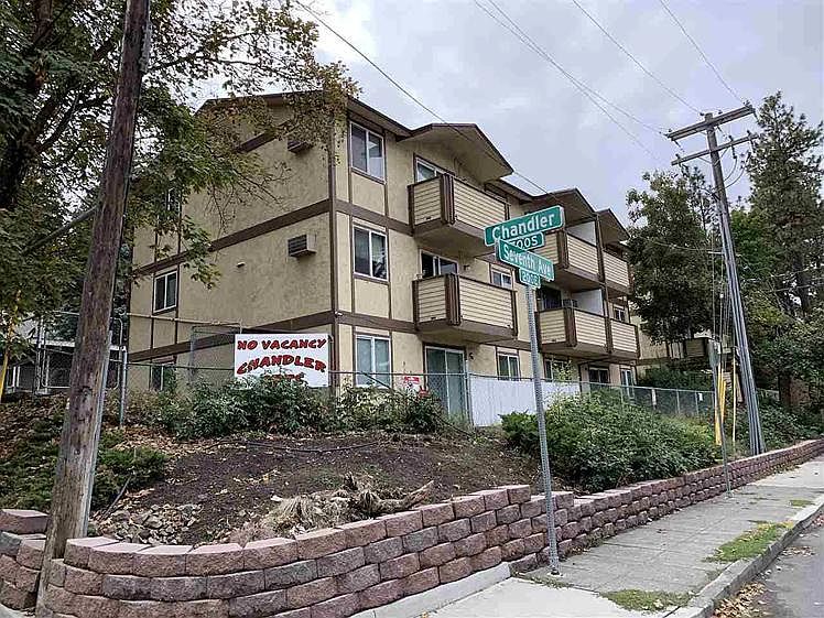 1st image of 226 E 7th Ave APT 6