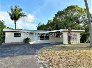 5560 SW 7th Ct, Pompano Beach, FL 33068