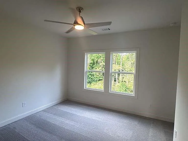 5365 Travers Ln — Photo 39