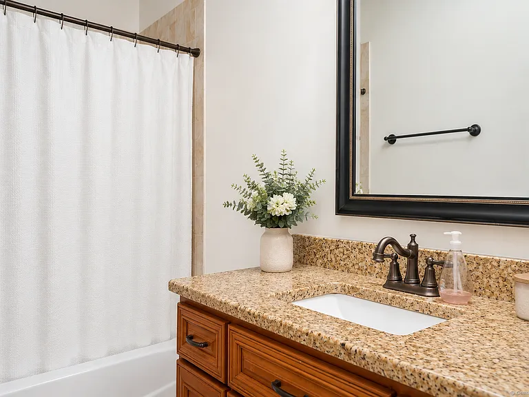 1035 Haylee Brook Ln — Photo 25