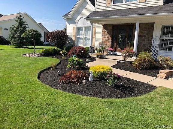 4th image of 2735 Thornwoods Dr