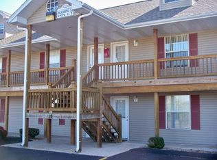 560 Abby Ln APT 8, Branson, MO 65616