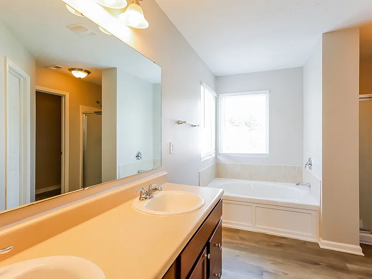 11402 High Grass Dr — Photo 11
