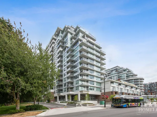 15165 Thrift Ave, White Rock, BC