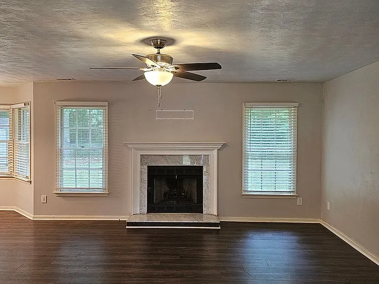 803 Haskins Dr — Photo 27