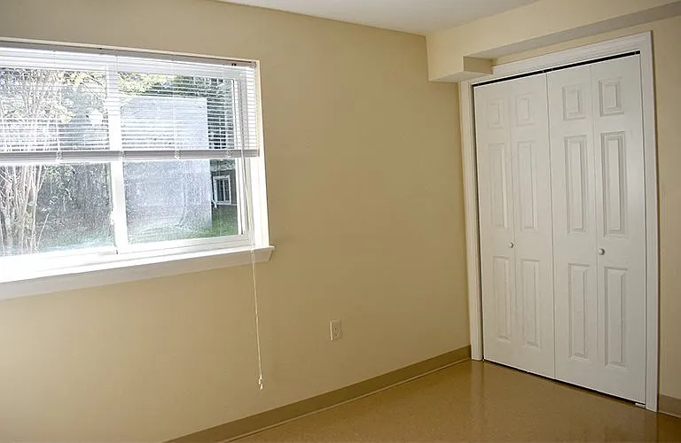 12 State St #12 — Photo 7