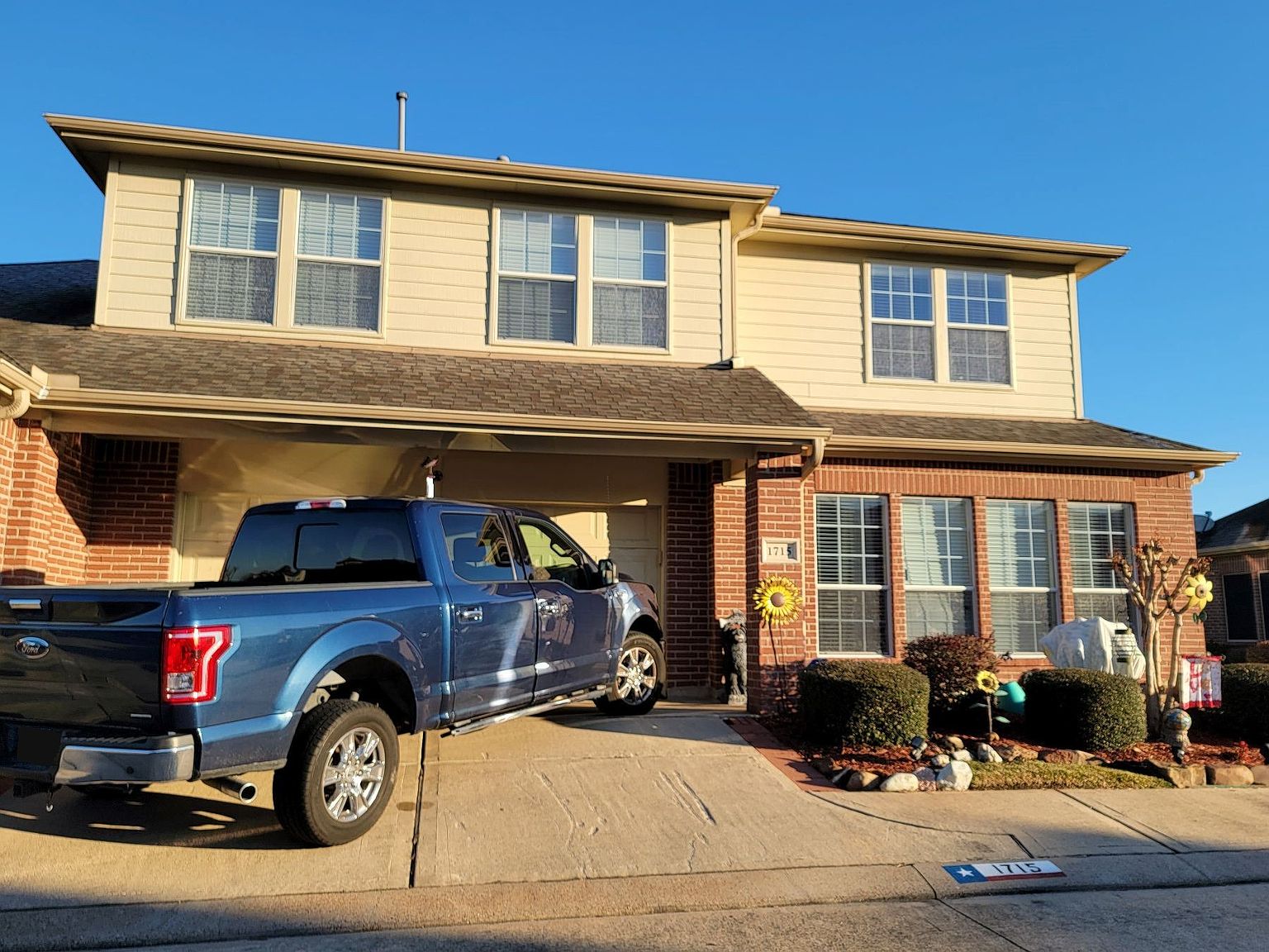 1715 Village Townhome Dr, Pasadena, TX 77504 Zillow