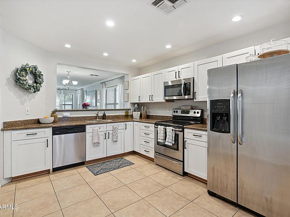 3rd image of 11020 E FLOSSMOOR Circle