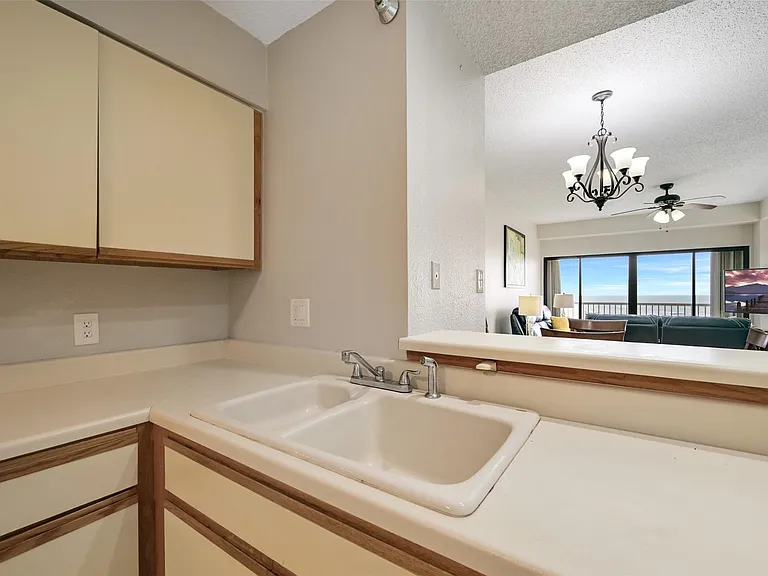 7700 Seawall Blvd #512 — Photo 18