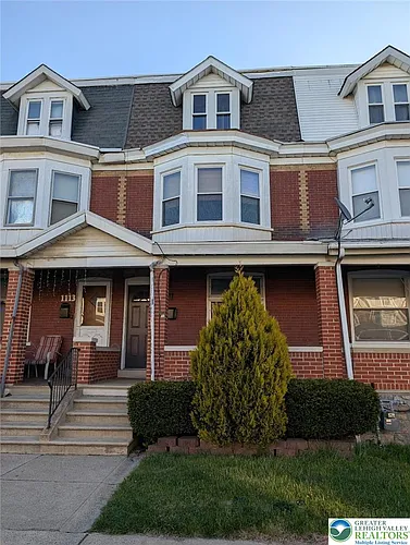 1111 Fullerton Ave Photo 1