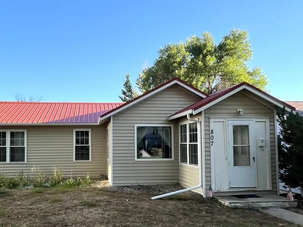 807 Main St, Shelby, MT 59474