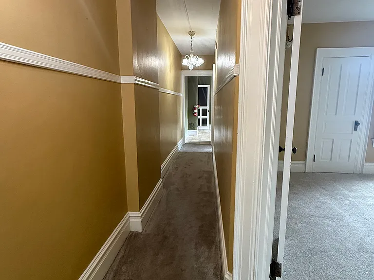 139 N 3rd St #3 — Photo 9