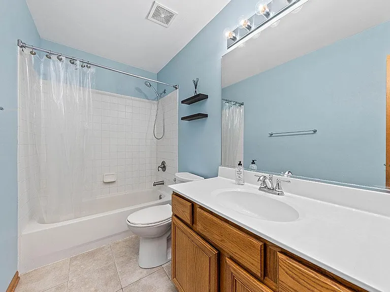 21747 Ives Ct — Photo 12