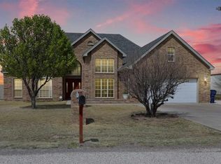 2112 W Catalpa St, Hobbs, NM 88240