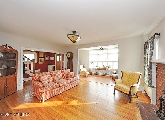 3rd image of 612 Vernon Ave