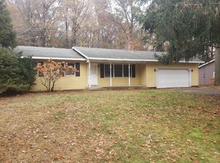 17680 Bayberry Dr, Spring Lake, MI 49456