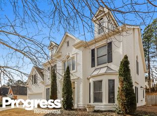 444 Lake Forest Dr, Newnan, GA 30265