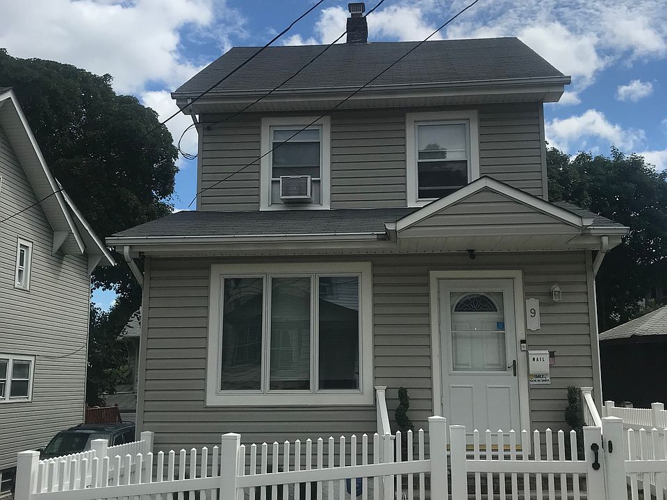 1st image of 9 Coursen Ct