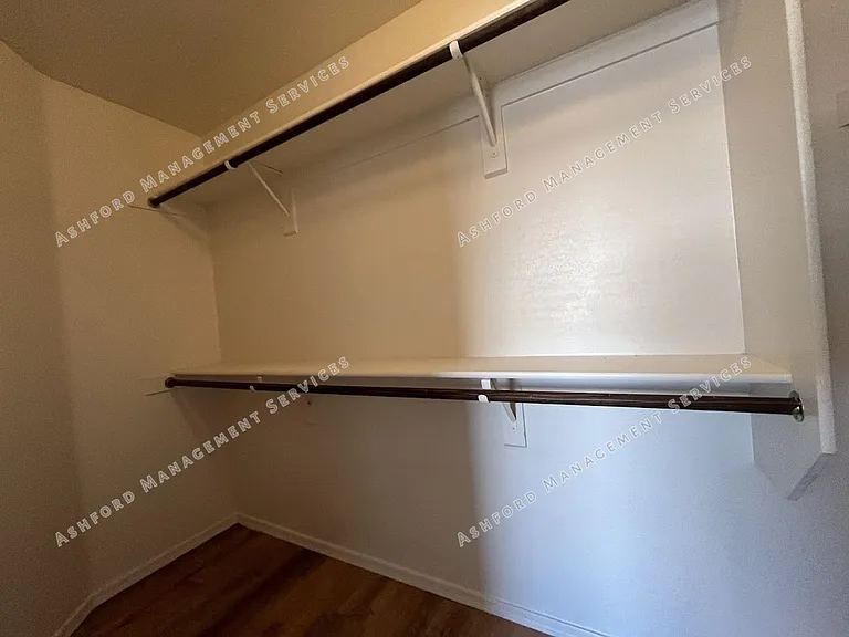 2046 S 171st Dr — Photo 16