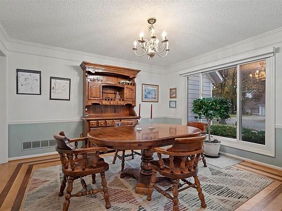 3rd image of 504 W 116th St