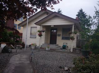 3241 44th Ave SW, Seattle, WA 98116