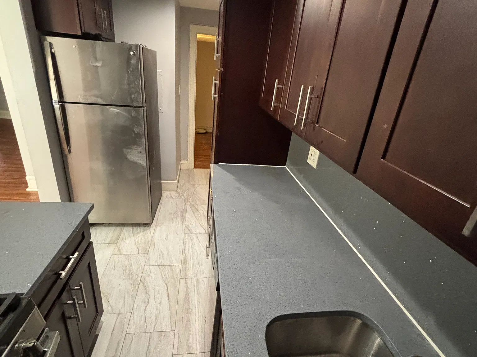 100 E Palisade Ave — Photo 2