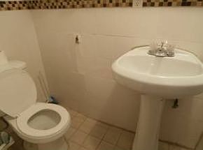 5th image of 1843 E 48th St