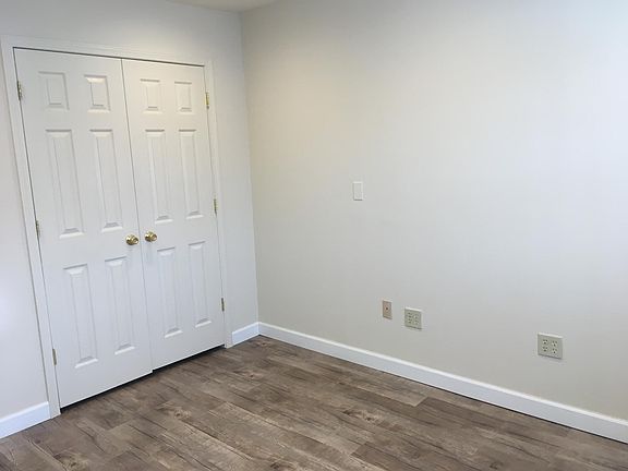 2nd image of 16 Kensington Cir APT B