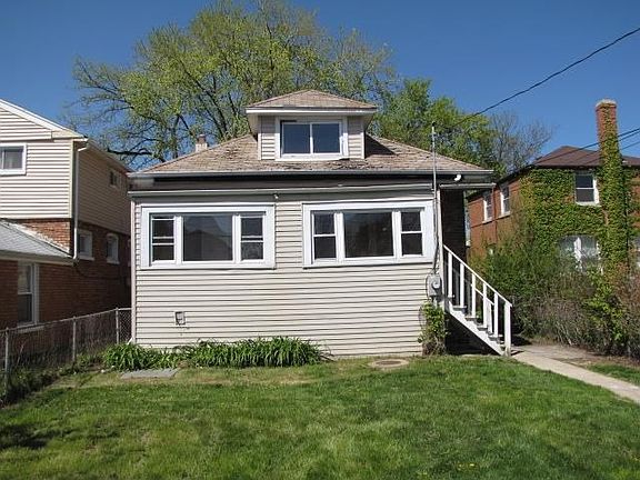 2nd image of 4000 Van Buren St