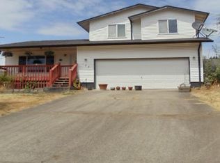 105 Silverdust Dr, Kalama, WA 98625