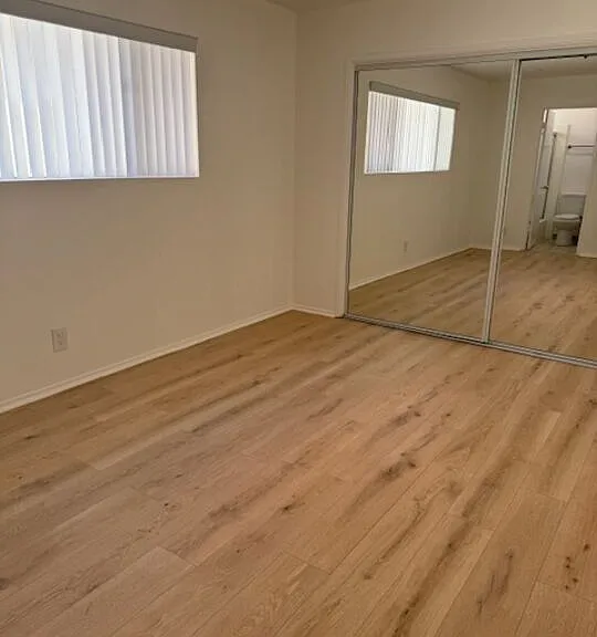 559 Hyde Park Pl #3 — Photo 9