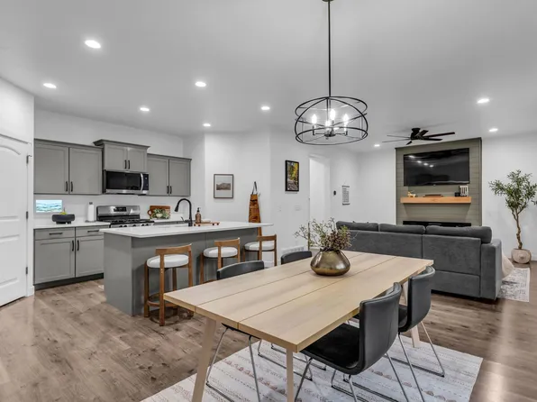 509 S Pegasus Way, Saratoga Springs, UT 84045