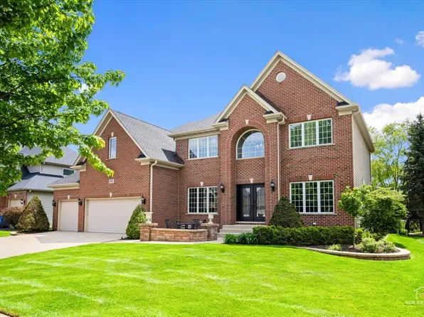 3848 Junebreeze Ln, Naperville, IL 60564
