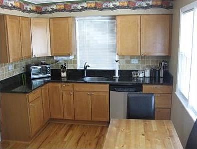 4th image of 1116 Boeger Ct