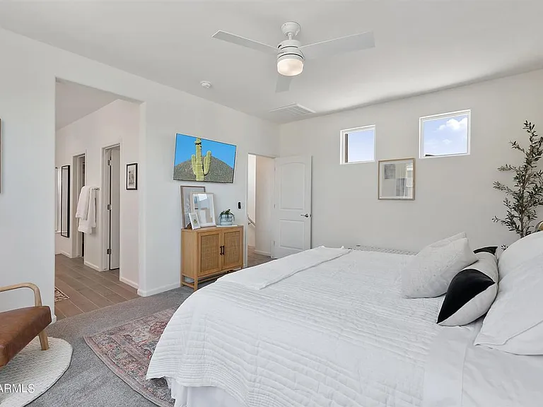 15704 W Polk St — Photo 11