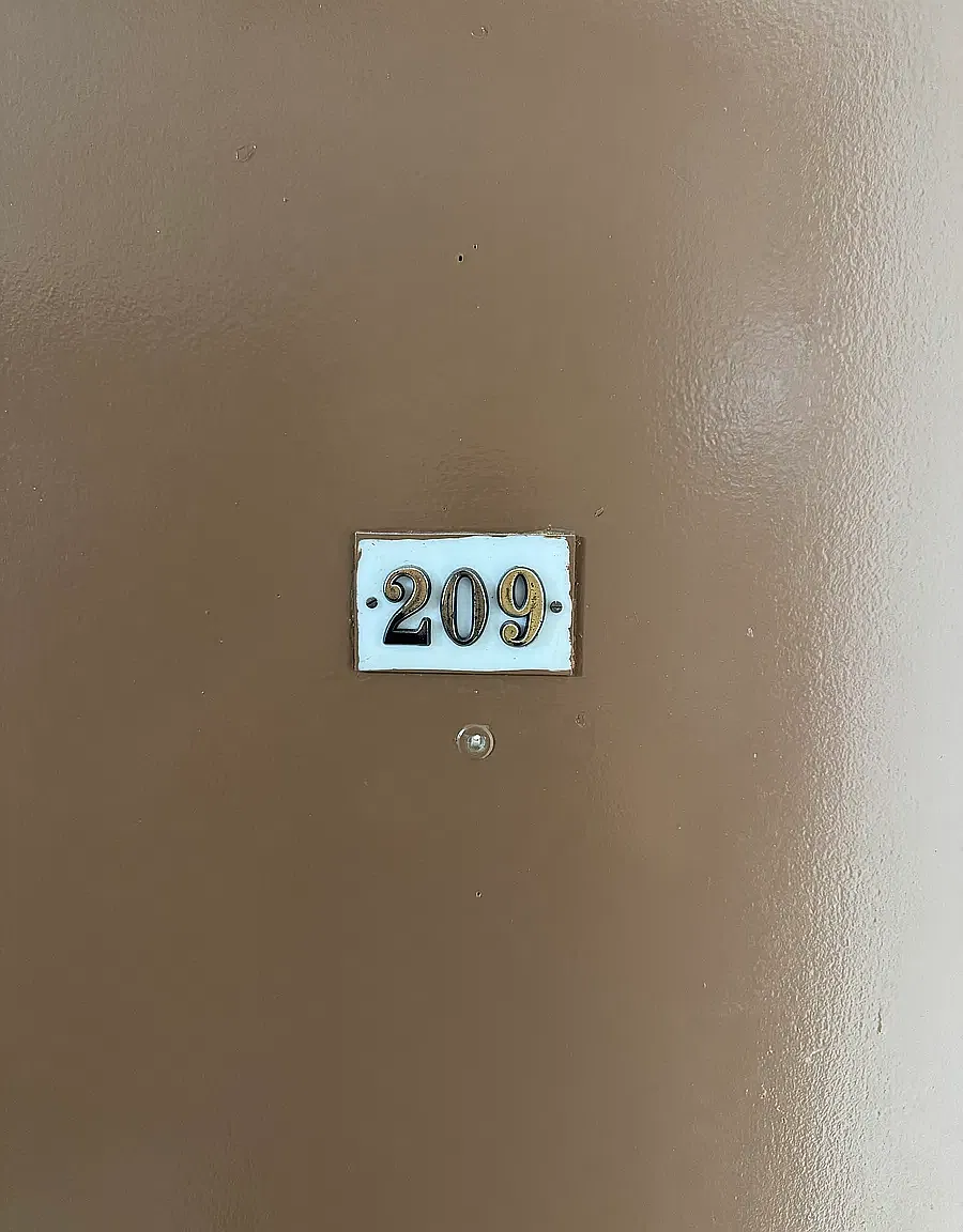 2 bed, $2,000 — Photo 1