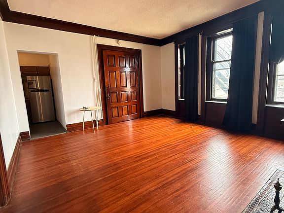 5th image of 97 Linwood Ave #8