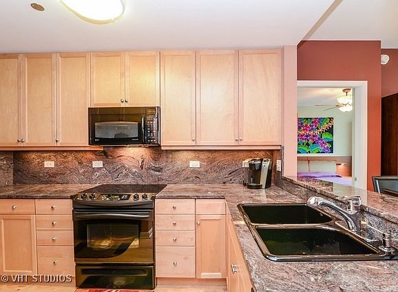 4th image of 130 N Garland Ct APT 2310
