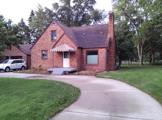 16448 Ireland Rd, Mishawaka, IN 46544