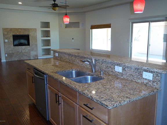 4th image of 12110 N Camino Del Fierro