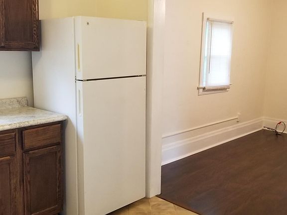4th image of 519 N Congress St #3